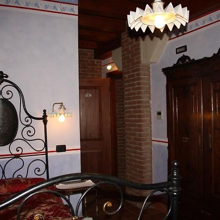 Agriturismo Corte Milone Villa Пескантина Стая снимка